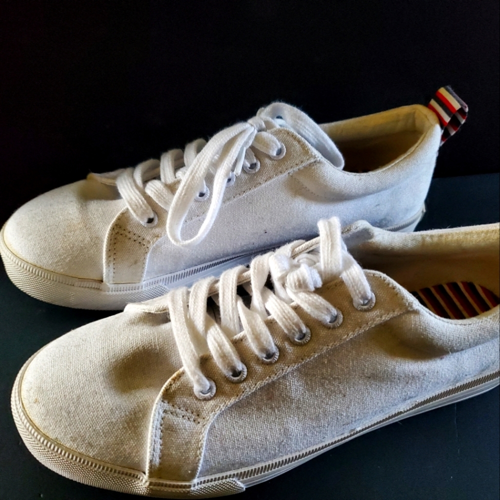 Womens Shoes